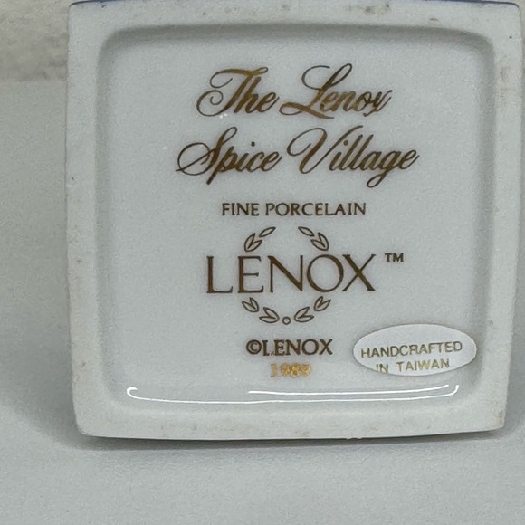 ORIGINAL VINTAGE 1989 LENOX SPICE VILLAGE ROSEMARY - Picture 5 of 5